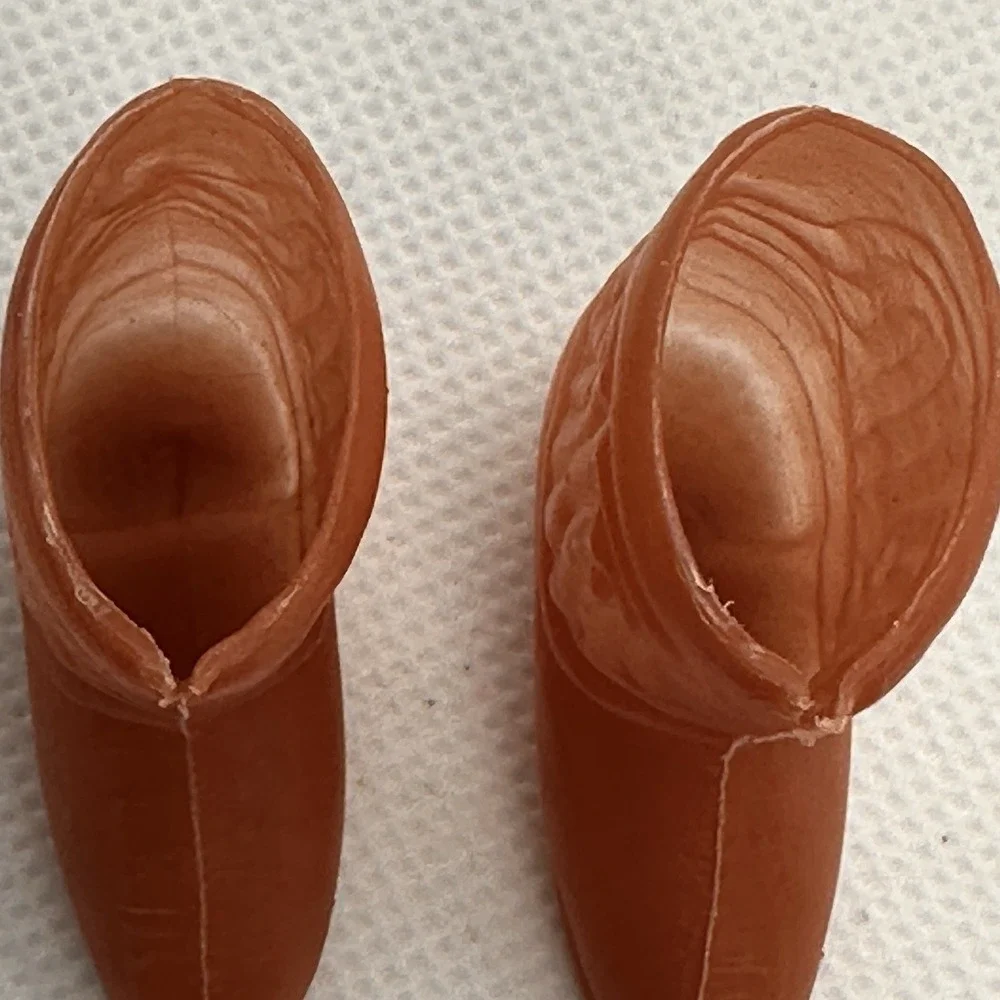 Vintage Barbie Shoes Boots 1990S COWGIRL‎ Short Brown Plastic Doll Shoes